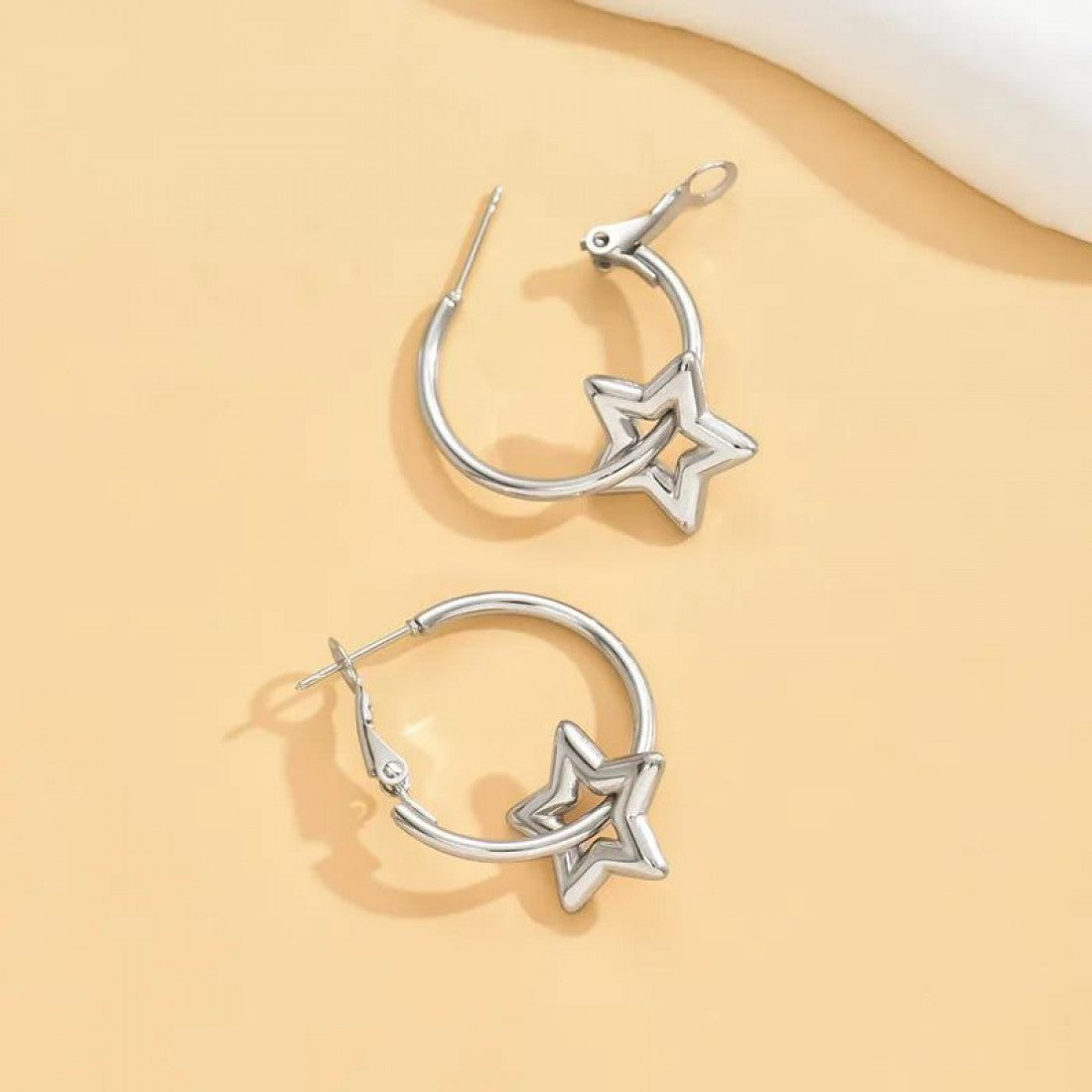 Amaris Earrings